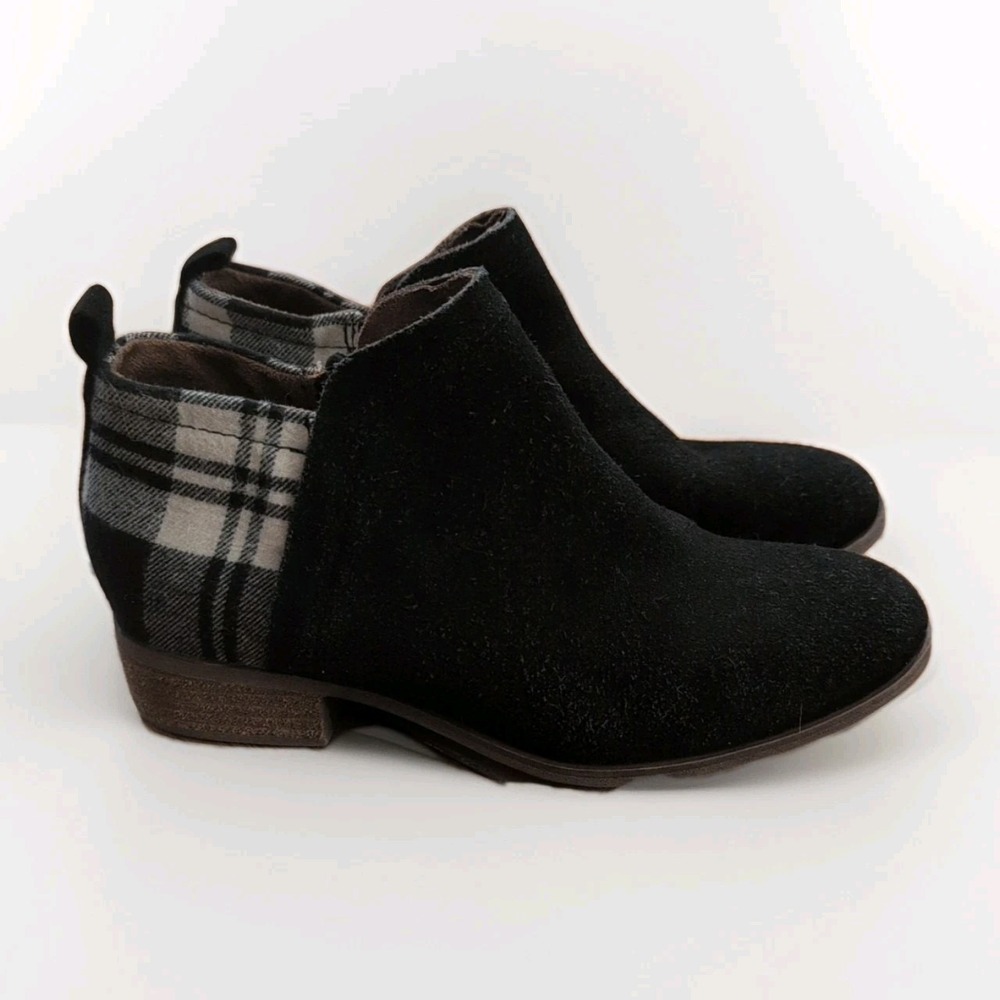 TOMS Black Suede Ankle Booties Plaid Accents Comfortable Shoes Sz 7.5 US/38‎ EU
